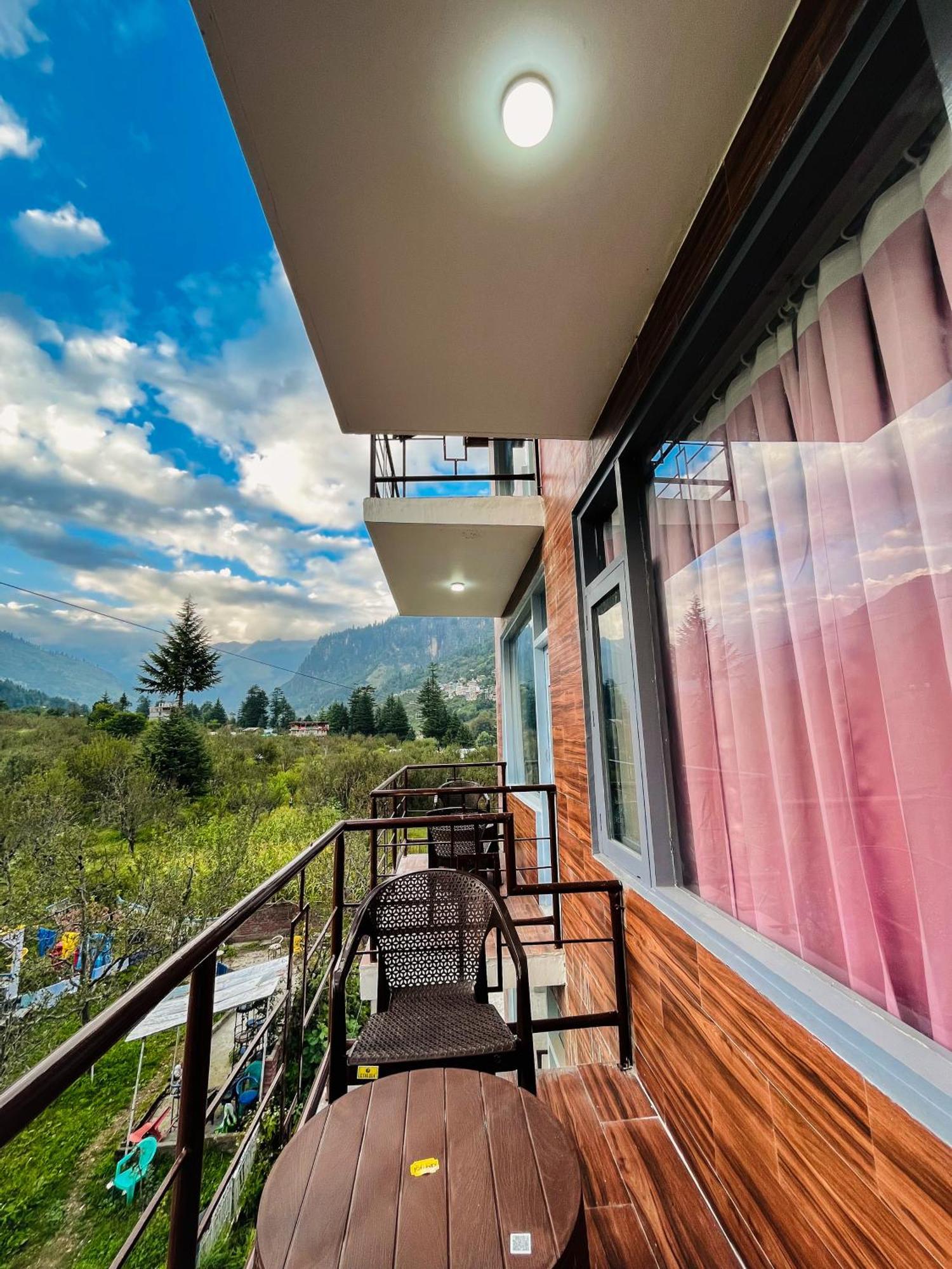 Resort Apple Flower By Manali Mall Road エクステリア 写真